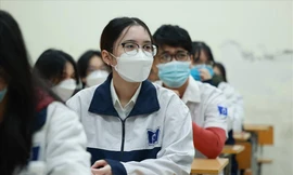 Lịch dự kiến cho học sinh tiểu học và lớp 6 ở nội thành Hà Nội đến trường học trực tiếp