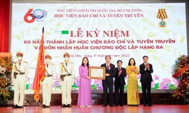 Học viện Báo chí và Tuyên truyền kỷ niệm 60 năm thành lập, đón nhận Huân chương Độc lập hạng Ba