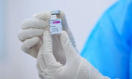 Mách bạn cách đăng ký tiêm vắc-xin COVID-19 trên điện thoại, cực đơn giản và nhanh chóng