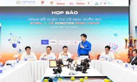 VSAR 2024: Sân chơi giúp học sinh làm quen với lập trình, công nghệ để hội nhập