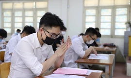 Hà Nội vẫn giữ ổn định phương thức tuyển sinh vào lớp 10 chương trình song bằng