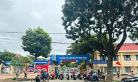 Đắk Lắk: Trường học xuất hiện mùi lạ khiến 2 nhân viên ngất xỉu phải nhập viện