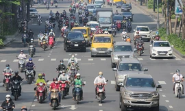 Miền Bắc nắng nóng cao điểm kéo dài trên diện rộng, nhiệt độ lên tới 38 độ C