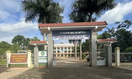 Nữ sinh Đắk Lắk ngã quỵ trong giờ Thể dục, dù được đưa đi cấp cứu nhưng không qua khỏi