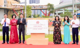 Bí thư T.Ư Đoàn dự Lễ khánh thành và gắn biển công trình Cung Thiếu nhi Hà Nội
