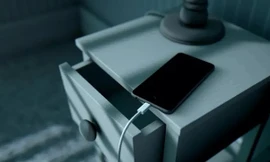 Điện thoại sạc qua đêm phát nổ khiến người dùng bỏng nặng, cần lưu ý gì để phòng tránh?