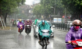 Thời điểm nào không khí lạnh yếu sẽ tràn về miền Bắc kèm theo mưa dông giải nhiệt?