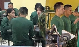 Lộ ảnh hậu trường Sao Nhập Ngũ: Độ Mixi cùng dàn nghệ sĩ đình đám, trong đó có Hòa Minzy?