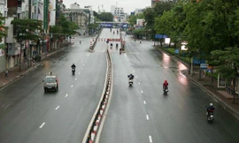 Nhiều địa phương quyết định giãn cách xã hội sau khi xuất hiện thêm các ca dương tính mới