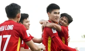 Cầu thủ ĐT Việt Nam tập trung cho trận gặp ĐT Indonesia: Nhâm Mạnh Dũng trở lại