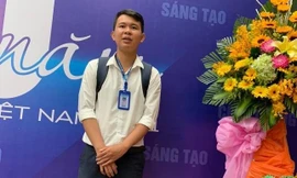 Nâng bước Thủ khoa 2022: Sinh viên khiếm thị vượt lên nghịch cảnh để chinh phục ước mơ