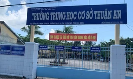Một nam sinh lớp 7 ở Hậu Giang nhảy lầu, nghi do tức giận khi bị bạn học chọc ghẹo