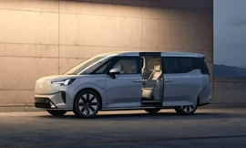 Cận cảnh xe điện EM90 - mẫu minivan đầu tiên của Volvo