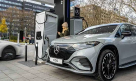 Trạm sạc mang thương hiệu Mercedes-Benz đầu tiên tại châu Âu