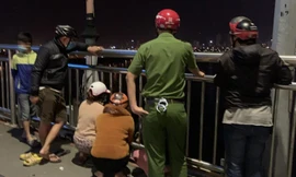 Trong vòng 4 ngày, liên tiếp có người đòi nhảy cầu Thuận Phước tự tử
