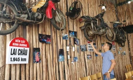 9 chiếc xe máy cũ nát từng vượt ngàn km về quê tránh dịch