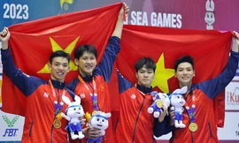 Kình ngư SV Duy Tân giành HCV và HCB tại SEA Games 32