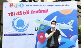 Sinh viên Đà Nẵng nhộn nhịp trở lại trường