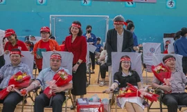 Lãnh đạo tỉnh Quảng Ngãi cùng cán bộ, đoàn viên thanh niên sôi nổi hiến máu Chủ Nhật Đỏ