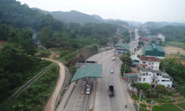 Trạm thu phí của BOT Thái Nguyên - Chợ Mới trên QL 3