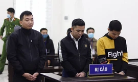 Các bị cáo tại tòa.