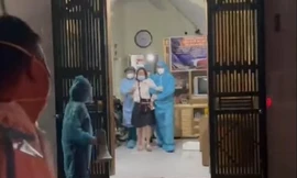 Bà Q bị cưỡng chế đi cách ly vì tiếp xúc với F0.