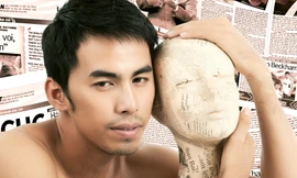 Duy Nhân 'lộ' ảnh bán nude