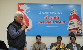 Sách ảnh đầu tiên về Trường Sa, Hoàng Sa