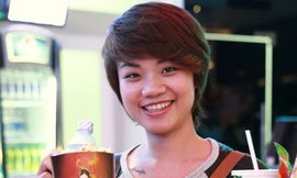 Cô gái kiếm trăm triệu từ bán đồ ăn