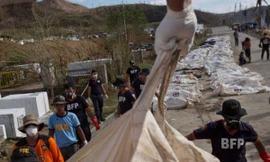 Báo cáo mới nhất: Hơn 5.200 người chết do bão Haiyan