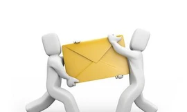 Nhìn Email bắt hình dong