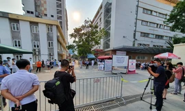 BV E trước giờ dỡ bỏ phong tỏa