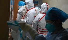 Số ca tử vong do Covid-19 đã gần gấp đôi SARS