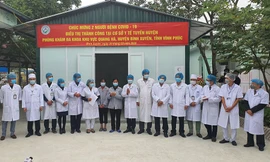 Hai bệnh nhân vừa được xuất viện