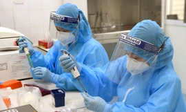 Thêm 16.472 bệnh nhân COVID-19, Hà Nội lần đầu vượt mốc 2.700 ca/ngày