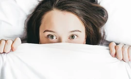 Bí kíp tút tát nhan sắc, xóa dấu vết và cấp tốc lấy lại mắt đẹp cho hội “cú đêm“