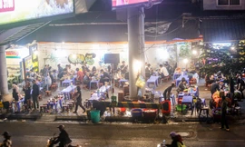 Hà Nội sau một năm giành lại vỉa hè: 'Đâu lại vào đó'