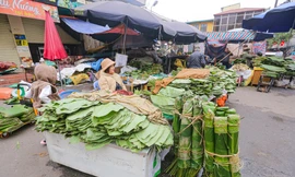 Chợ lá dong lâu đời nhất Thủ đô vắng khách, đìu hiu ngày cận Tết