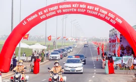 Thông xe đường 'trăm tỷ' nối Khu đô thị vệ tinh Sóc Sơn với trung tâm Hà Nội