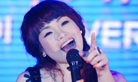 BHYT tháng 4: Bùi Anh Tuấn không còn dẫn đầu