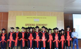 Arena Multimedia trao bằng tốt nghiệp cho 50 học viên