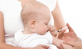 Không đủ liều vắc xin, trẻ có thể mắc bệnh nguy hiểm