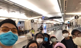 8 trong nhóm gần 40 học sinh mắc kẹt tại sân bay Dallas, Mỹ, hm 22/3 đã đến San Francisco để bắt chuyến bay đến Hong Kong để về Việt Nam 
