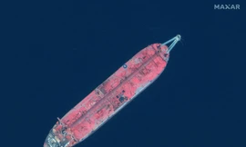 Con tàu do Nhật Bản sản xuất từ những năm 1970 và bán cho chính phủ Yemen năm 1980. (Ảnh: AP)