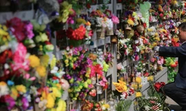 Cấm dân đi thăm mộ trong lễ Thanh Minh vì Covid-19 