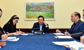 Phó Thủ tướng Phạm Bình Minh trong cuộc điện đàm với Ngoại trưởng Hàn Quốc. (Ảnh: baoquocte)