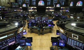 Bên trong sàn chứng khoán New York ngày 19/3. (Ảnh: Reuters)