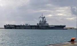 Tàu sân bay Charles de Gaulle của Hải quân Pháp. (Ảnh: Reuters)