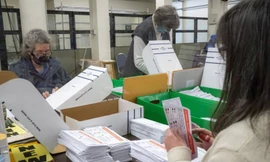 Kết quả chính thức của bầu cử tổng thống Mỹ phải mất nhiều ngày mới có. (Ảnh: Sky News)