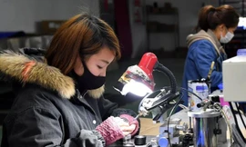 Các hoạt động kinh tế của Trung Quốc trong 2 tháng đầu năm tụt giảm mạnh hơn dự báo. (Ảnh: SCMP)